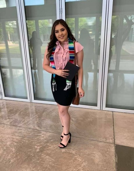 Fernanda Robles pretty pornstar images