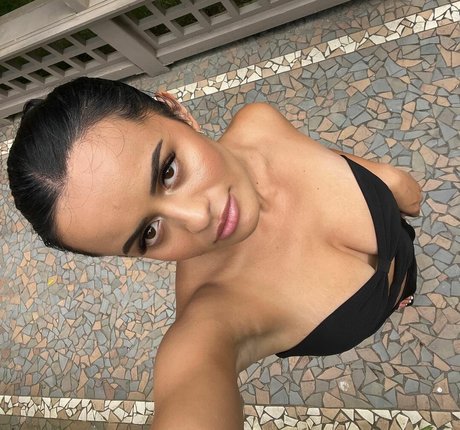 babyymack art model galleries