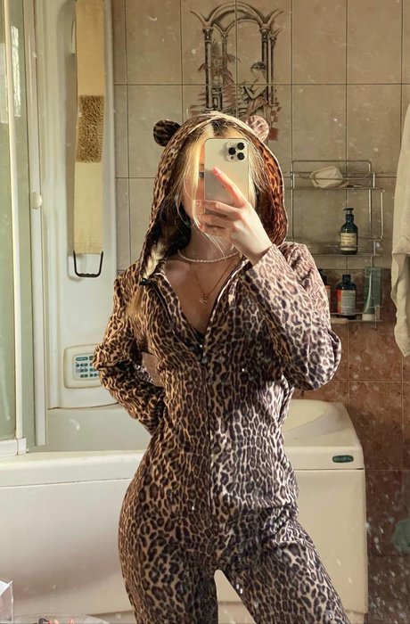 Maryanamoss pornstar pretty gallery