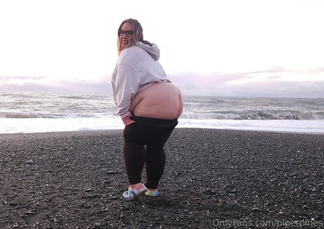 piperpines star erotic image