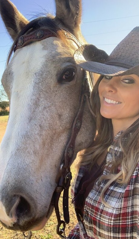 Kristen Strout perfect star pic