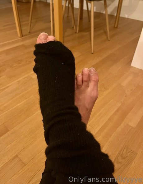 lizyyye pornstar perfect pics