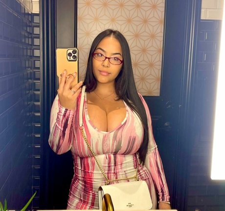 Jaki Oppai pornstar high quality image