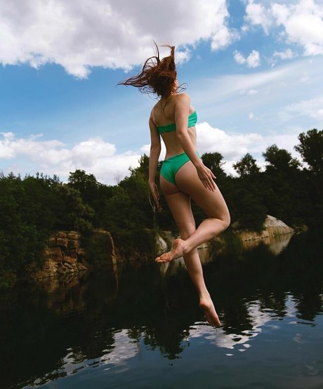 swinger milf onlyfans exclusive image