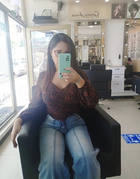 Officefacil top actress photos