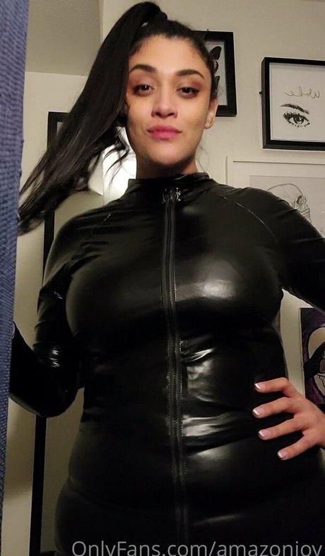 amazonjoy best model picture