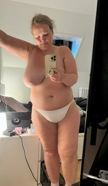 mom anal onlyfans nude img