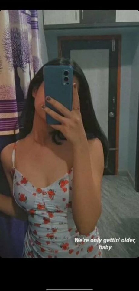 Sakshi Patil hd star pics