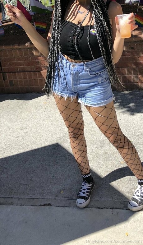 secretivesaint exclusive model image