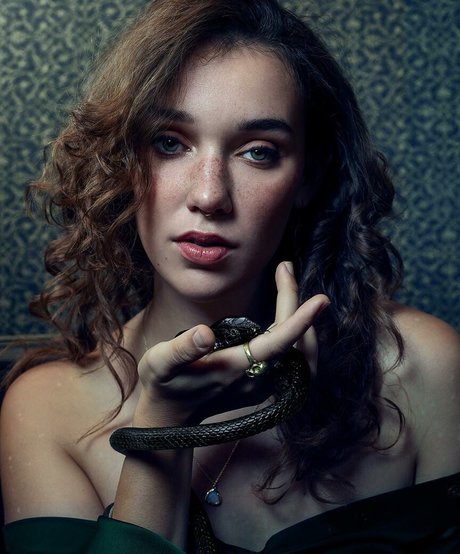 Noa The Model pornstar top photo