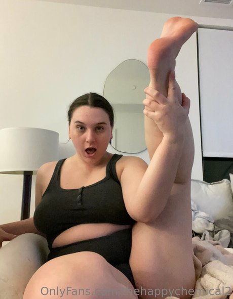 thehappychemical2 model sexy photo