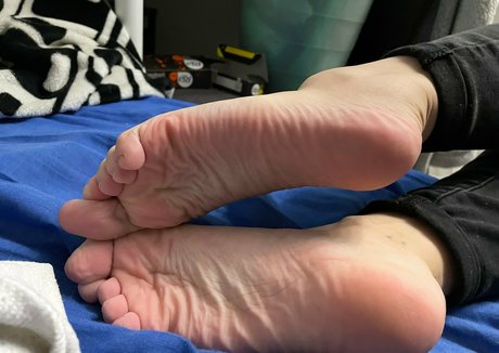 hlaholnicekfree model hot images