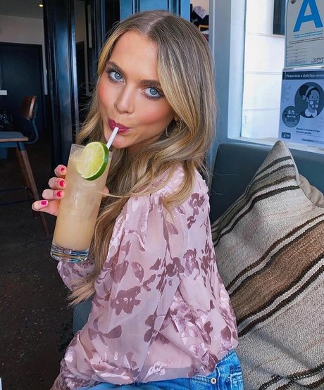 riding dildo onlyfans porno pictures