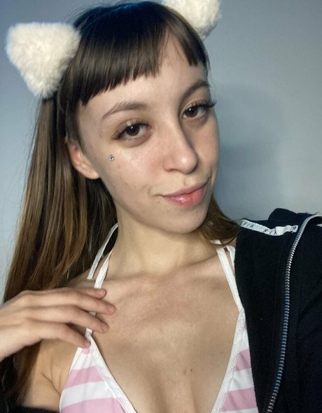 sweetkiarita666 art actress pic