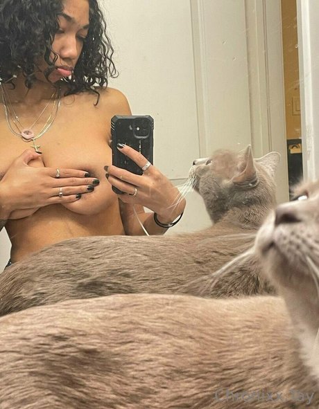 Chronixx tay nude star pics