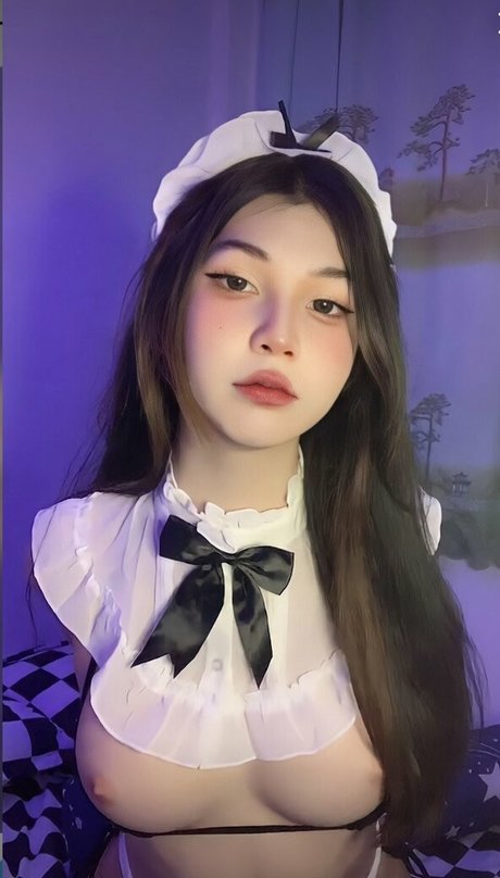 Kumyooah naked actress gallery