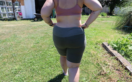 judy with the booty hot actress pictures