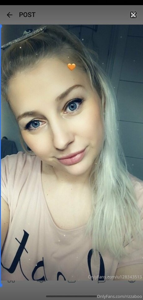 rizzaboo pornographic model gallery