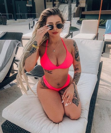 Victoria Macan star nice photos