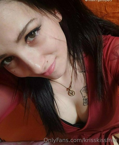 krisskissfree hd actress gallery