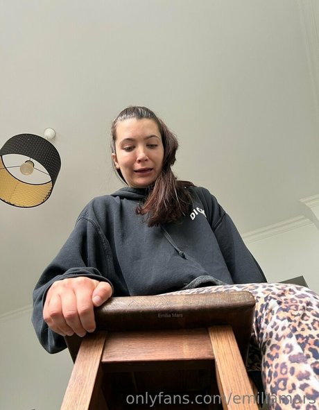 emiliamars pornstar beautiful pictures