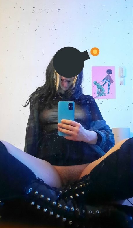 emiliamars star nudes photo