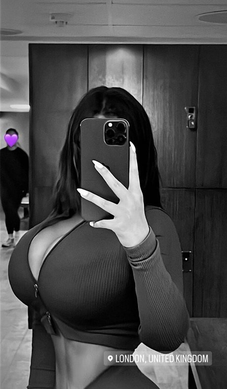 Karina Grinberryall actress photo