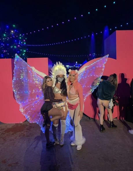 erikkamar_ exclusive star image