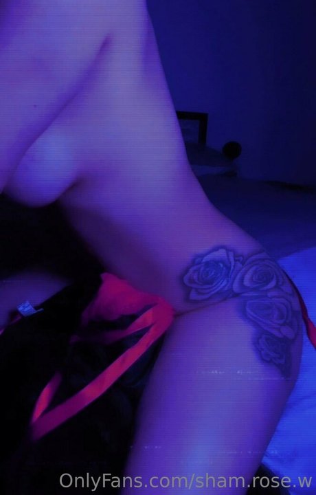 sham rose w model erotic picture