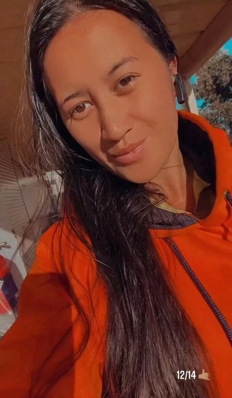 lyn ahayz adult star gallery