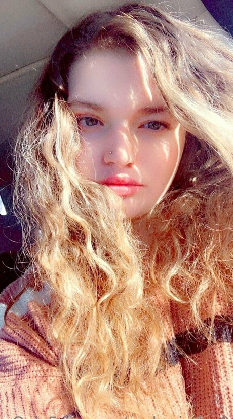 amberjade 0 Profile pic