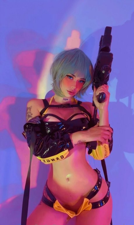 Zackycha pornographic star pictures