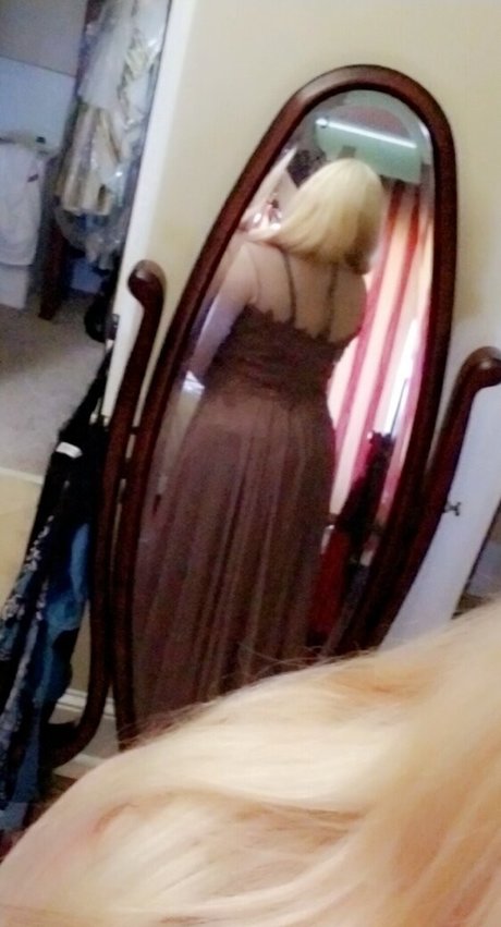 Lexy Kagamine high quality model photos