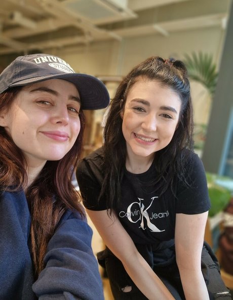 Wolfabelle model art image