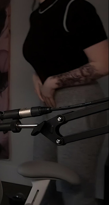 Wolfabelle pornstar erotic image