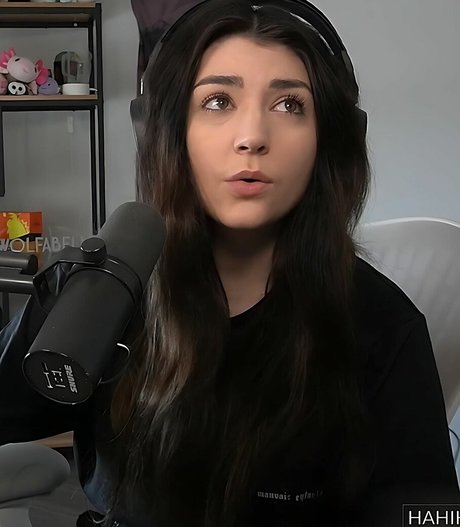 Wolfabelle pornstar xxx gallery