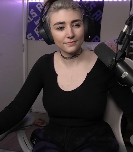 Wolfabelle adult actress galleries