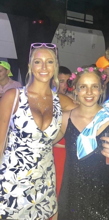 pretty ebony onlyfans sex archive