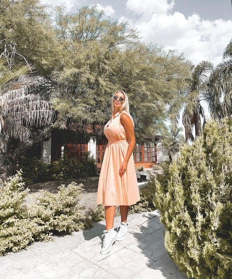 BustyAna free pornstar pics