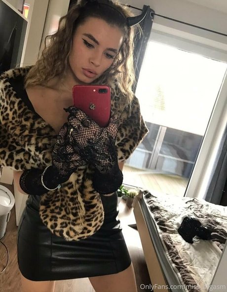 mom daughter onlyfans hot porn img