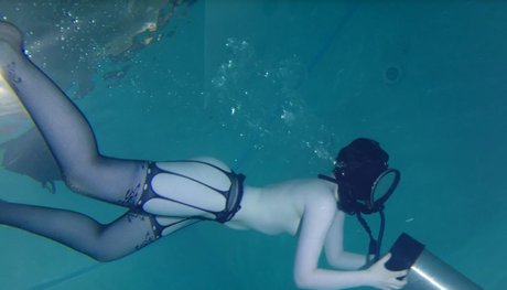 Oleviia cyber top star pics