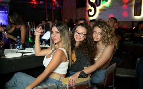 Eden Nimni pornographic star pictures