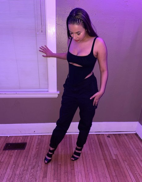 asian bbw onlyfans naked photos