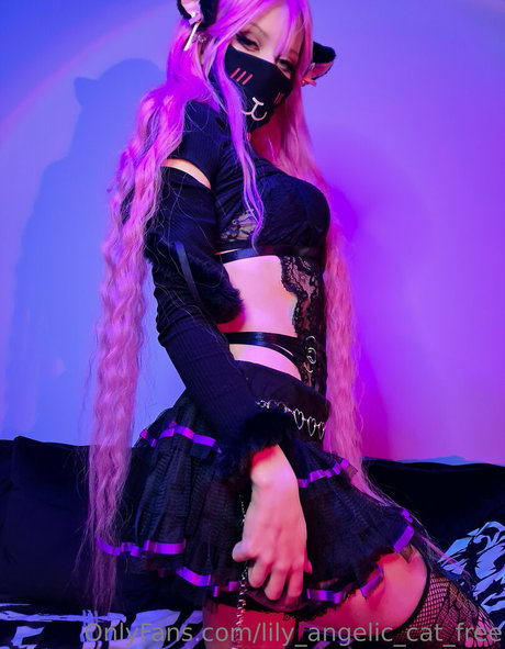 lily angelic cat free pornstar adult gallery