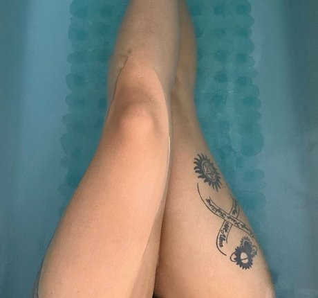 Zanderis Cosplay nice actress images