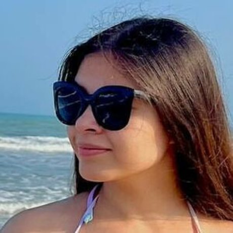 monimonitaa pretty model images