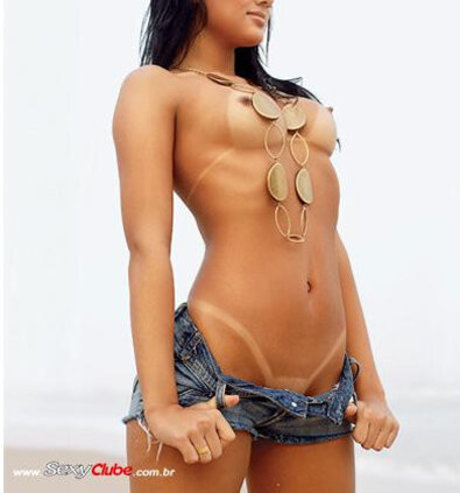 Julia Paes star nudes pic