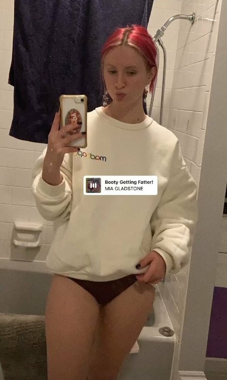 Mia Gladston xxx star pics