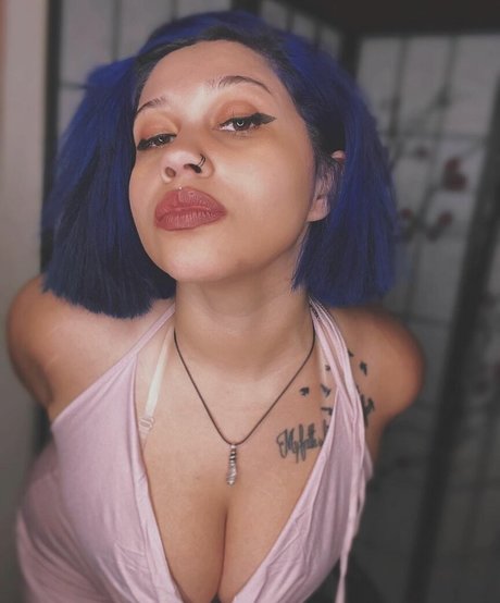 psychickatana model best picture