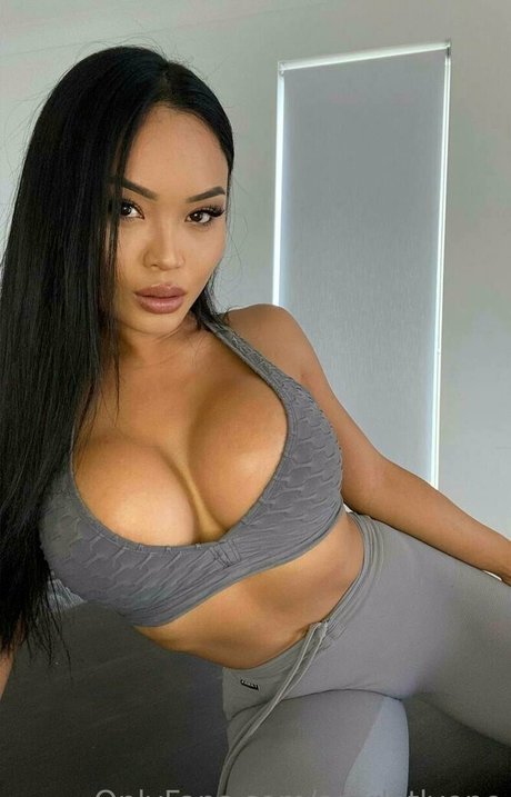 scarletlyone star pornographic archive